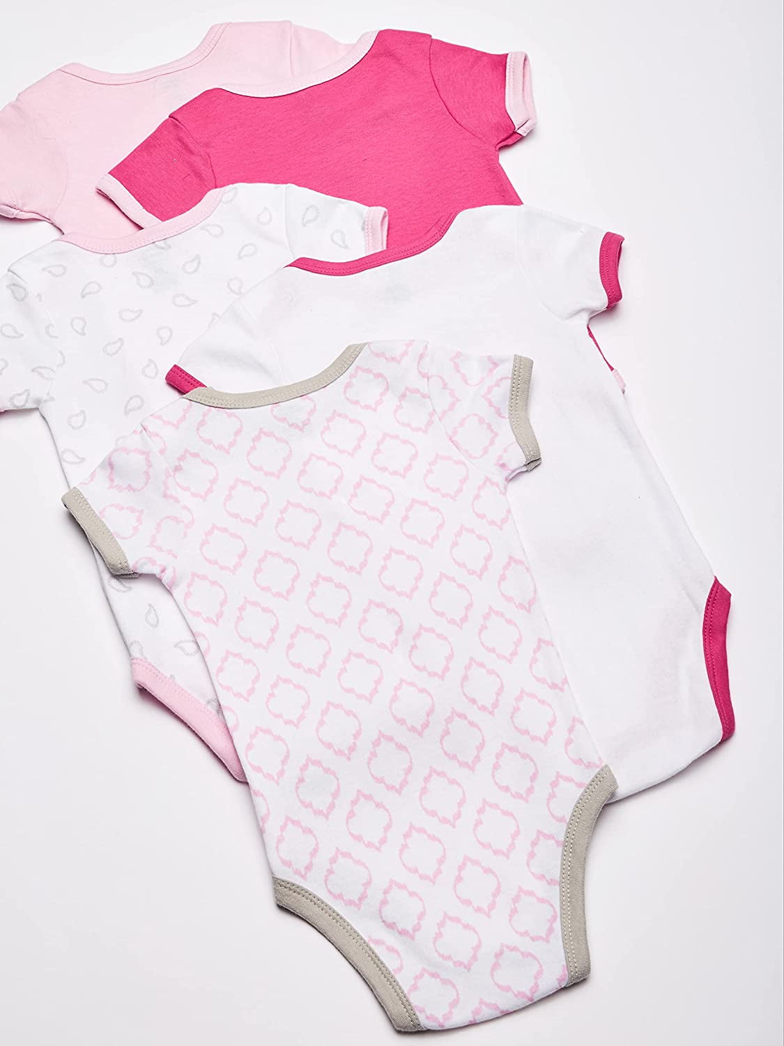 Luvable Friends Baby Girl Layette Gift Cube, Elephant, 0-6 Months