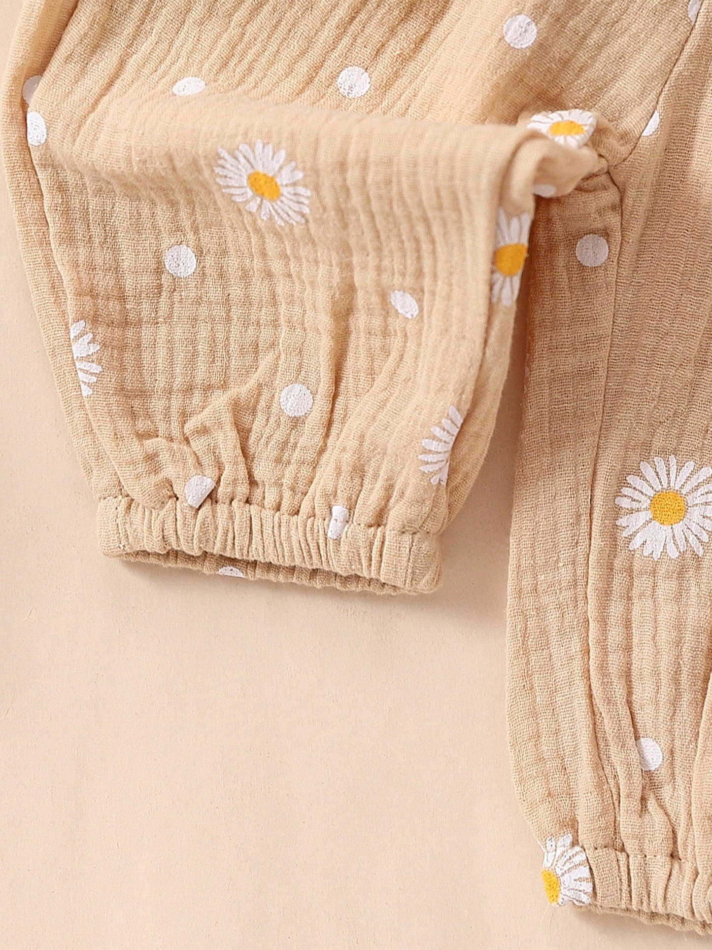 Qtinghua Newborn Baby Girls Fall Clothes Long Sleeve Ruffle Romper Daisy Print Belted Pants Headband Set Apricot 0-3 Months