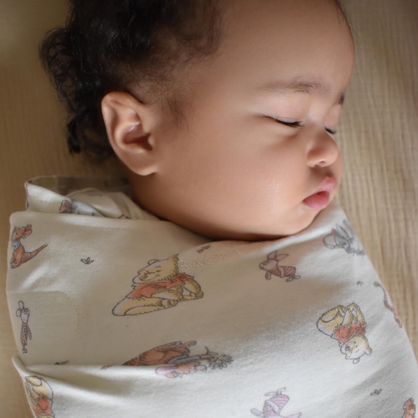 Disney x HALO® Sleepsack® Swaddle Cotton, Winnie the Pooh, Multicolor, Unisex, Infant, Newborn, 0-3 Months